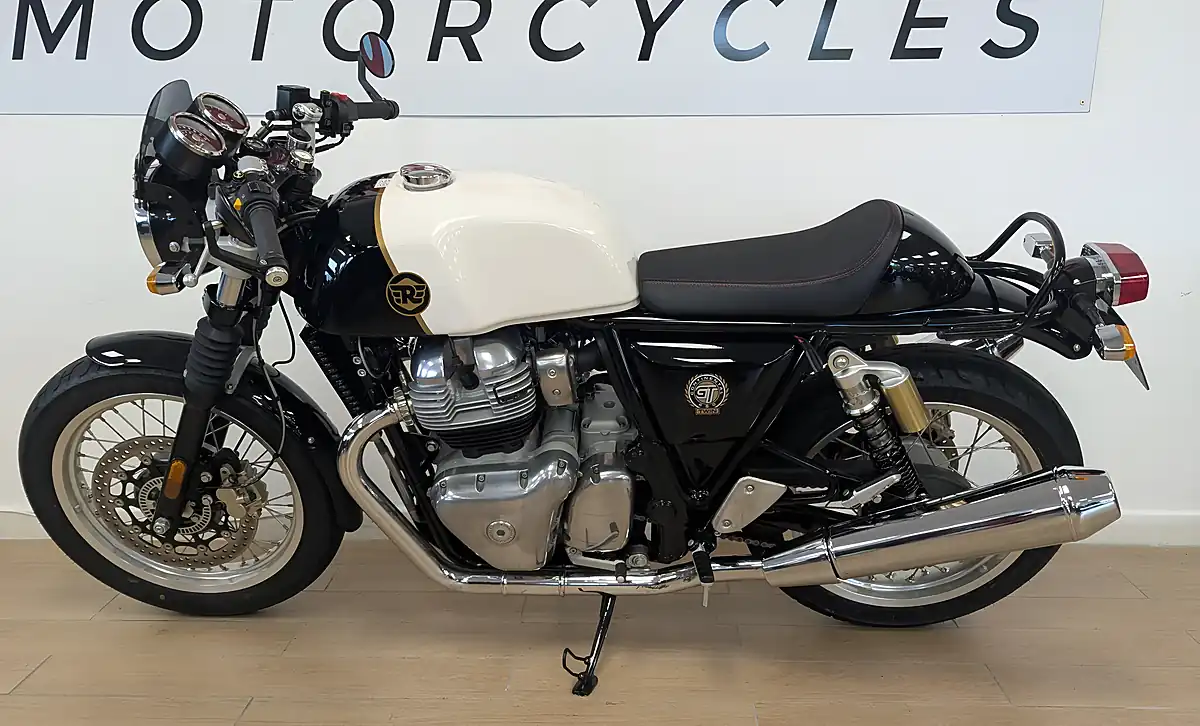 Used 2022 Royal Enfield Continental GT 650 White - Interior and Exterior details 4