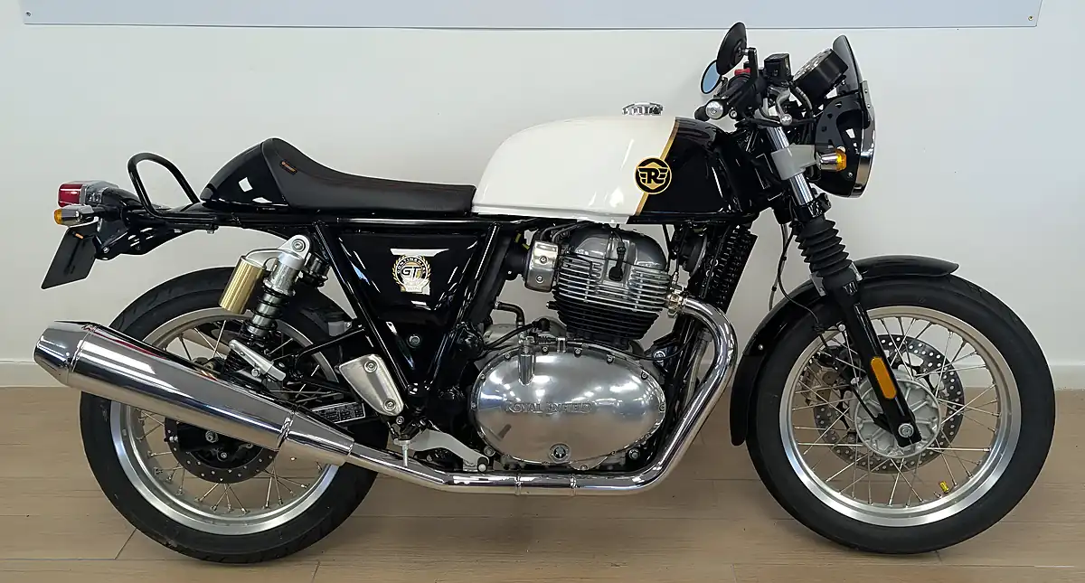 Used 2022 Royal Enfield Continental GT 650 White - Interior and Exterior details 5