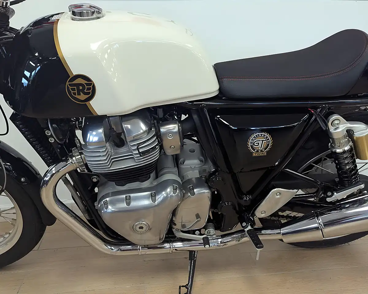 Used 2022 Royal Enfield Continental GT 650 White - Interior and Exterior details 9