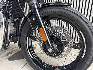 Used 2022 Royal Enfield Interceptor 650 Chrome Tank Silver/Red - Interior and Exterior details 15