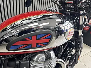 Used 2022 Royal Enfield Interceptor 650 Chrome Tank Silver/Red - Interior and Exterior details 16