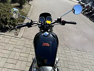 Used 2022 Royal Enfield Interceptor Int Black/Red - Interior and Exterior details 10