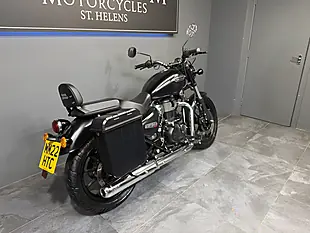 Used 2022 Royal Enfield Meteor 350 Black - Interior and Exterior details 3