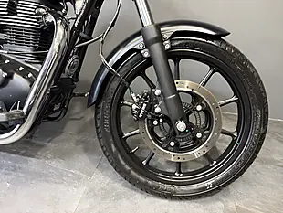 Used 2022 Royal Enfield Meteor 350 Black - Interior and Exterior details 4