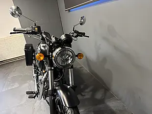 Used 2022 Royal Enfield Meteor 350 Black - Interior and Exterior details 9