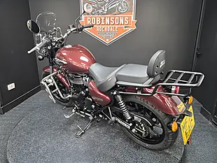 Used 2022 Royal Enfield Meteor 350 Red - Interior and Exterior details 9