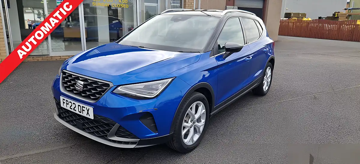 Used 2022 SEAT Arona Fr Blue - Front View