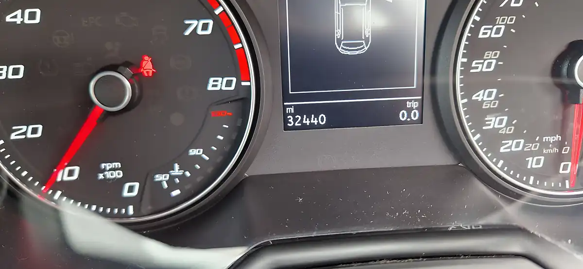 Used 2022 SEAT Arona Fr Blue - Interior and Exterior details 10