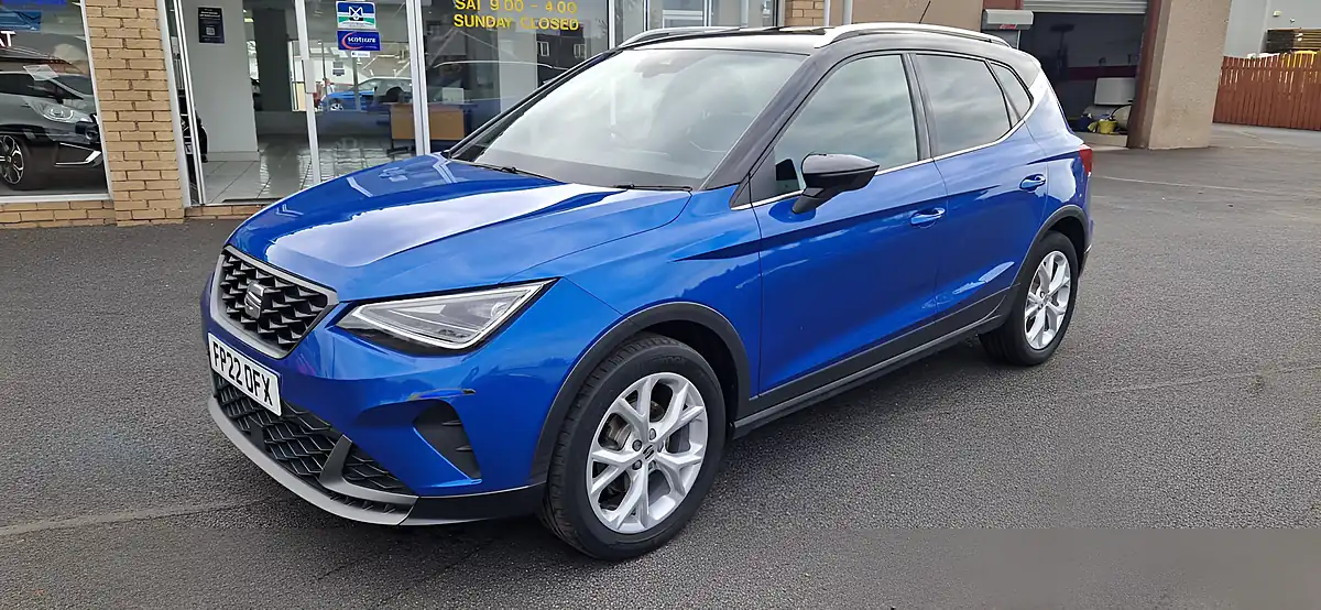 Used 2022 SEAT Arona Fr Blue - Interior and Exterior details 5