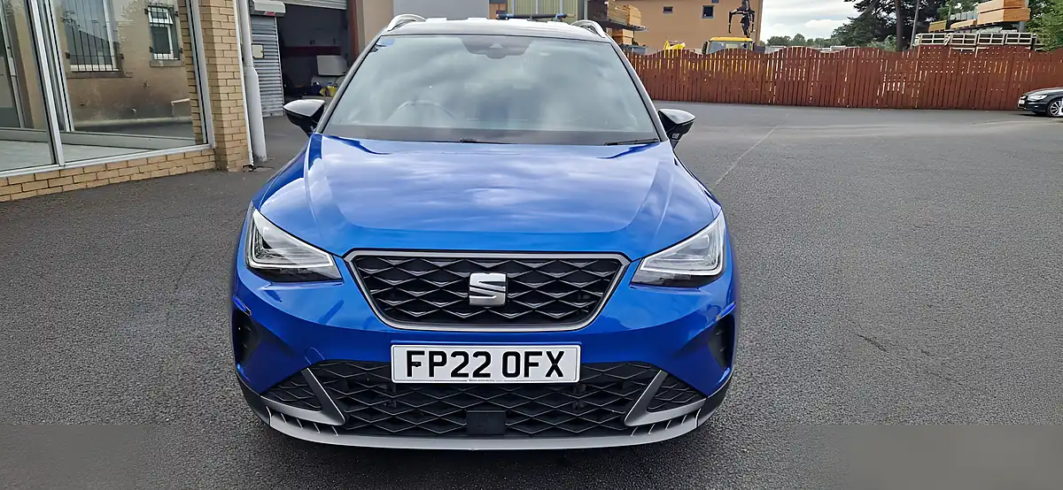 Used 2022 SEAT Arona Fr Blue - Interior and Exterior details 9