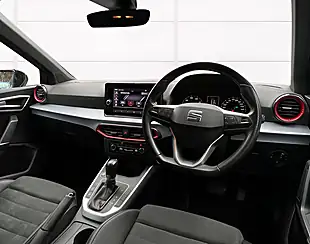 Used 2022 SEAT Arona Fr Edition Grey - Interior and Exterior details 10