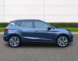 Used 2022 SEAT Arona Fr Edition Grey - Interior and Exterior details 2
