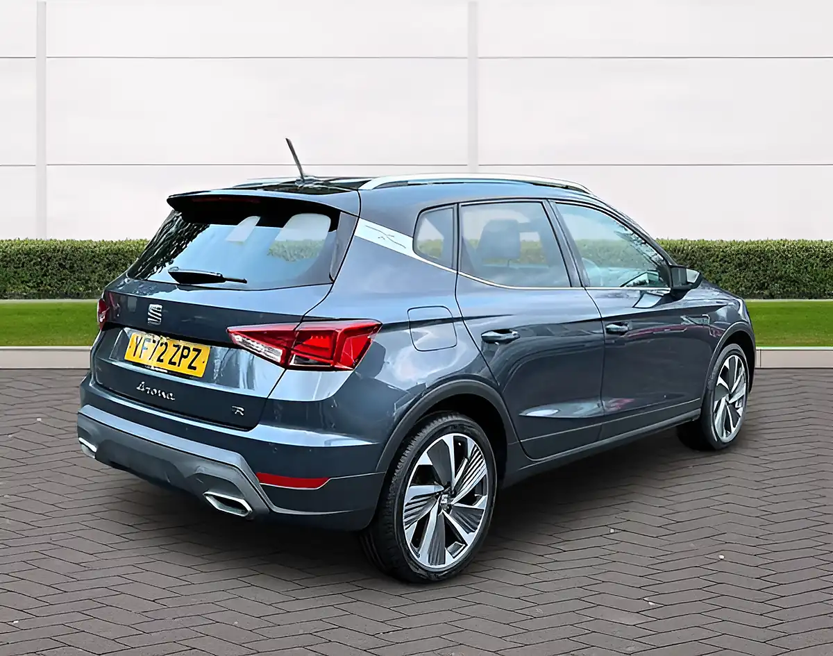 Used 2022 SEAT Arona Fr Edition Grey - Interior and Exterior details 3