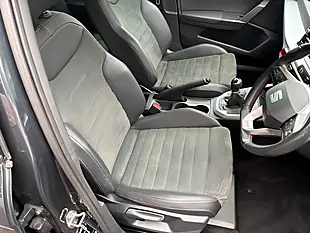 Used 2022 SEAT Arona Fr Edition Grey - Interior and Exterior details 10