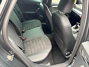 Used 2022 SEAT Arona Fr Edition Grey - Interior and Exterior details 11
