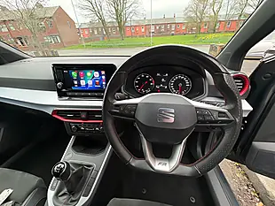 Used 2022 SEAT Arona Fr Edition Grey - Interior and Exterior details 18