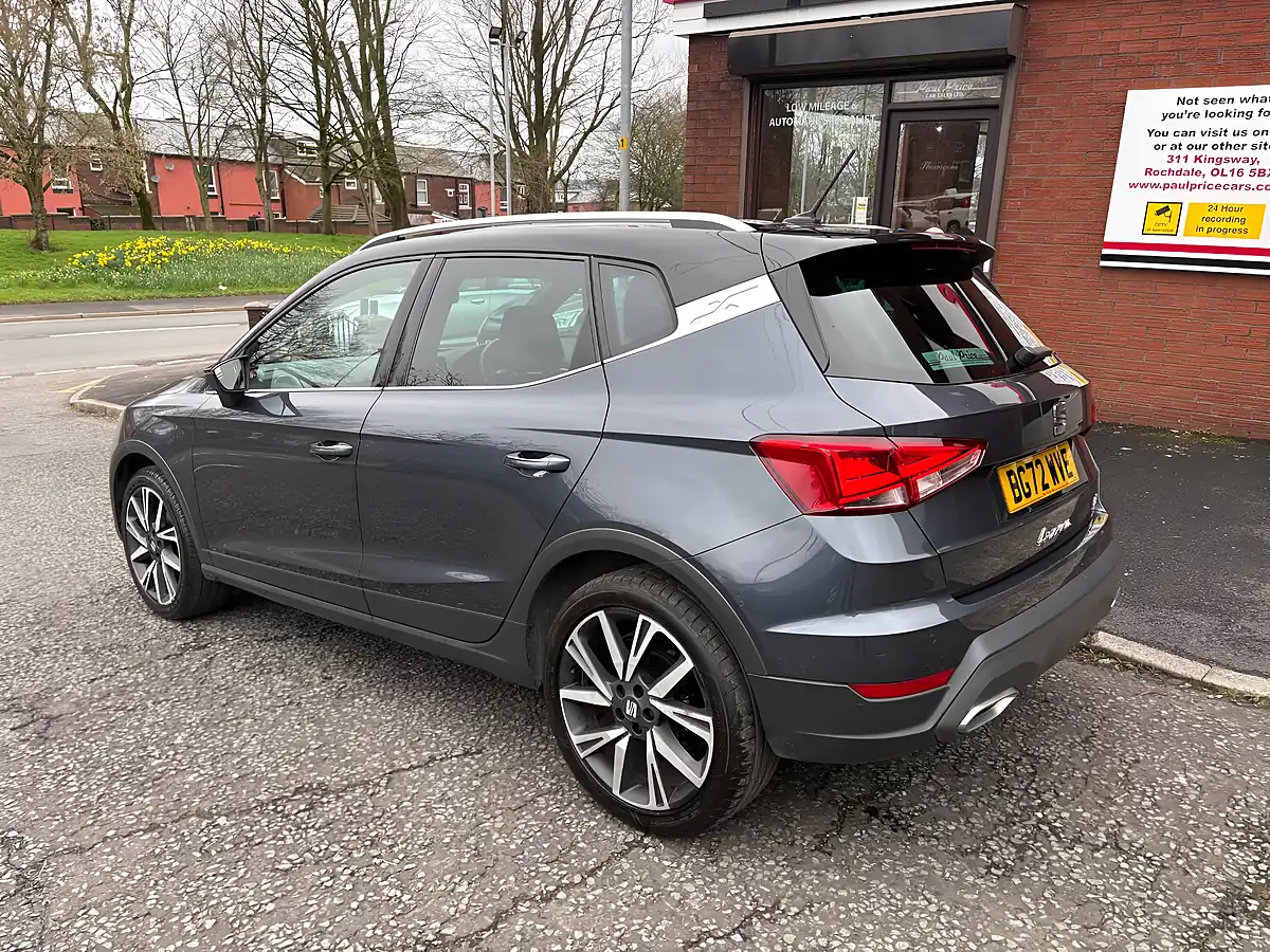 Used 2022 SEAT Arona Fr Edition Grey - Interior and Exterior details 5