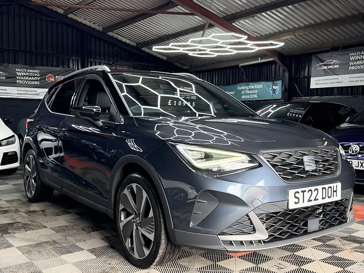 Used 2022 SEAT Arona Fr Sport Grey - Interior and Exterior details 5