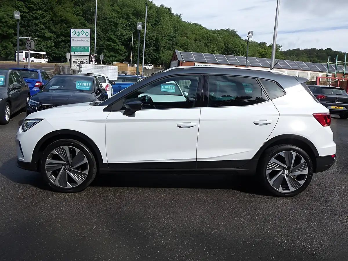 Used 2022 SEAT Arona Fr Sport Nevada White Metallic - Interior and Exterior details 11