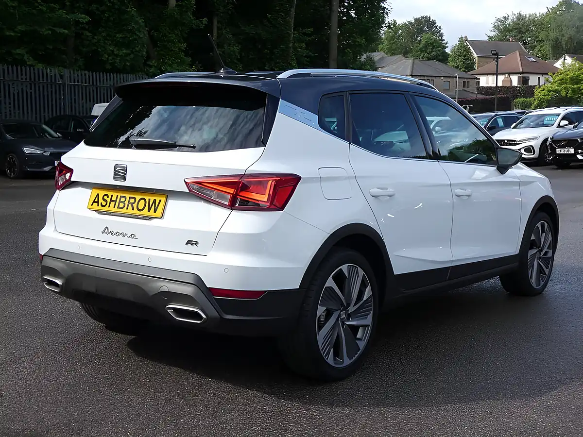 Used 2022 SEAT Arona Fr Sport Nevada White Metallic - Interior and Exterior details 14