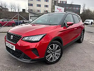 Used 2022 SEAT Arona Se Edition Red - Interior and Exterior details 10