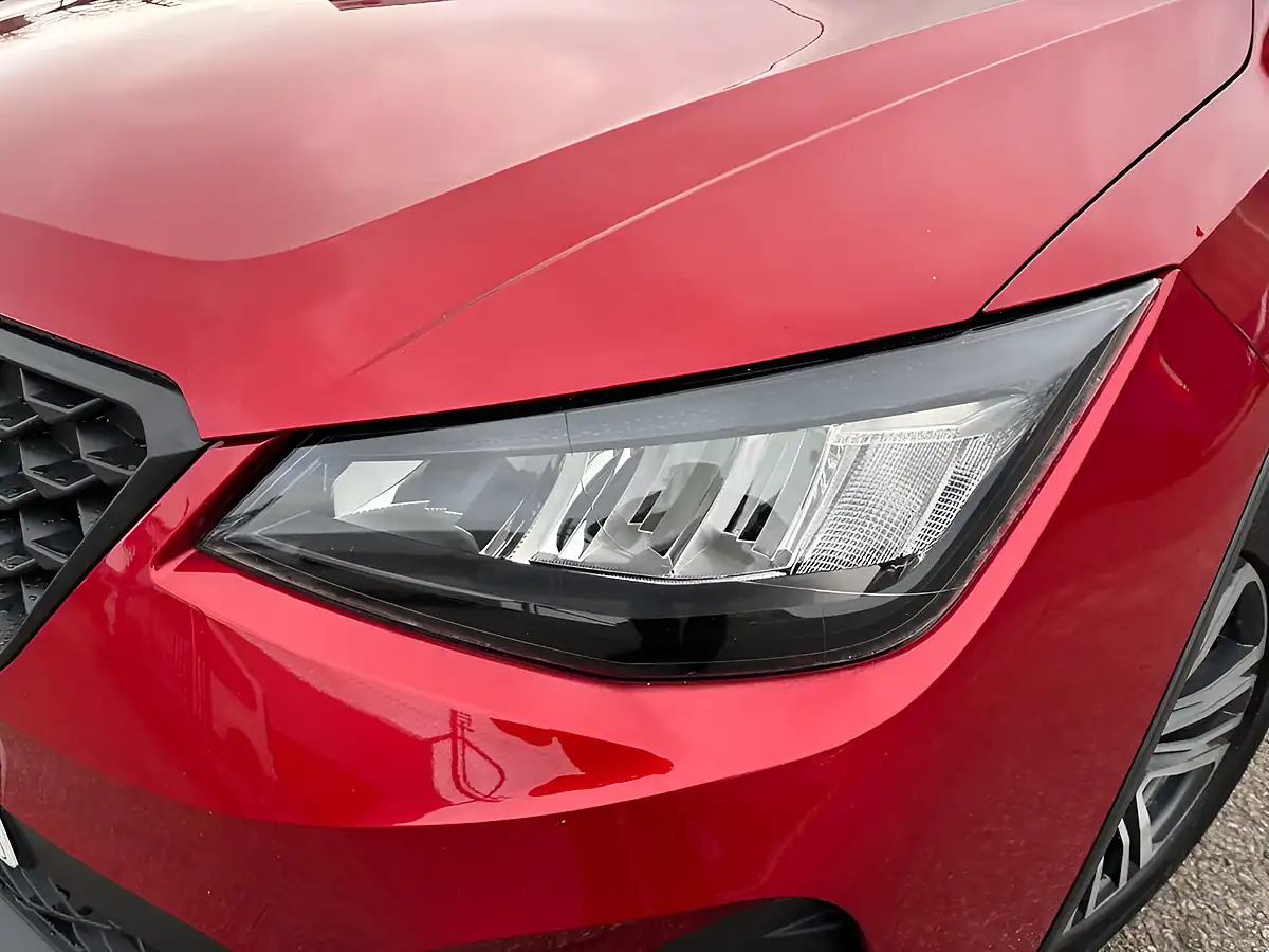 Used 2022 SEAT Arona Se Edition Red - Interior and Exterior details 19