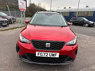 Used 2022 SEAT Arona Se Edition Red - Interior and Exterior details 9