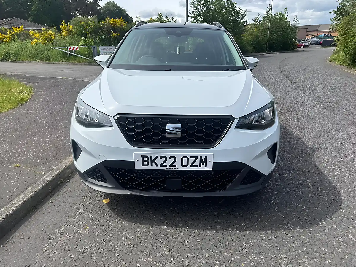 Used 2022 SEAT Arona Se Technology White - Interior and Exterior details 2