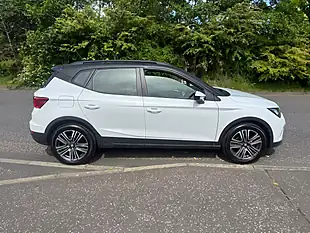 Used 2022 SEAT Arona Se Technology White - Interior and Exterior details 4
