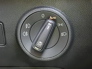Used 2022 SEAT Ateca Fr Black Magic Pearl Effect - Interior and Exterior details 13