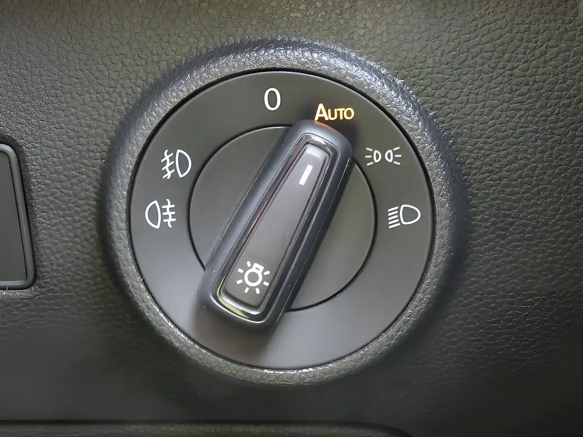 Used 2022 SEAT Ateca Fr Black Magic Pearl Effect - Interior and Exterior details 13