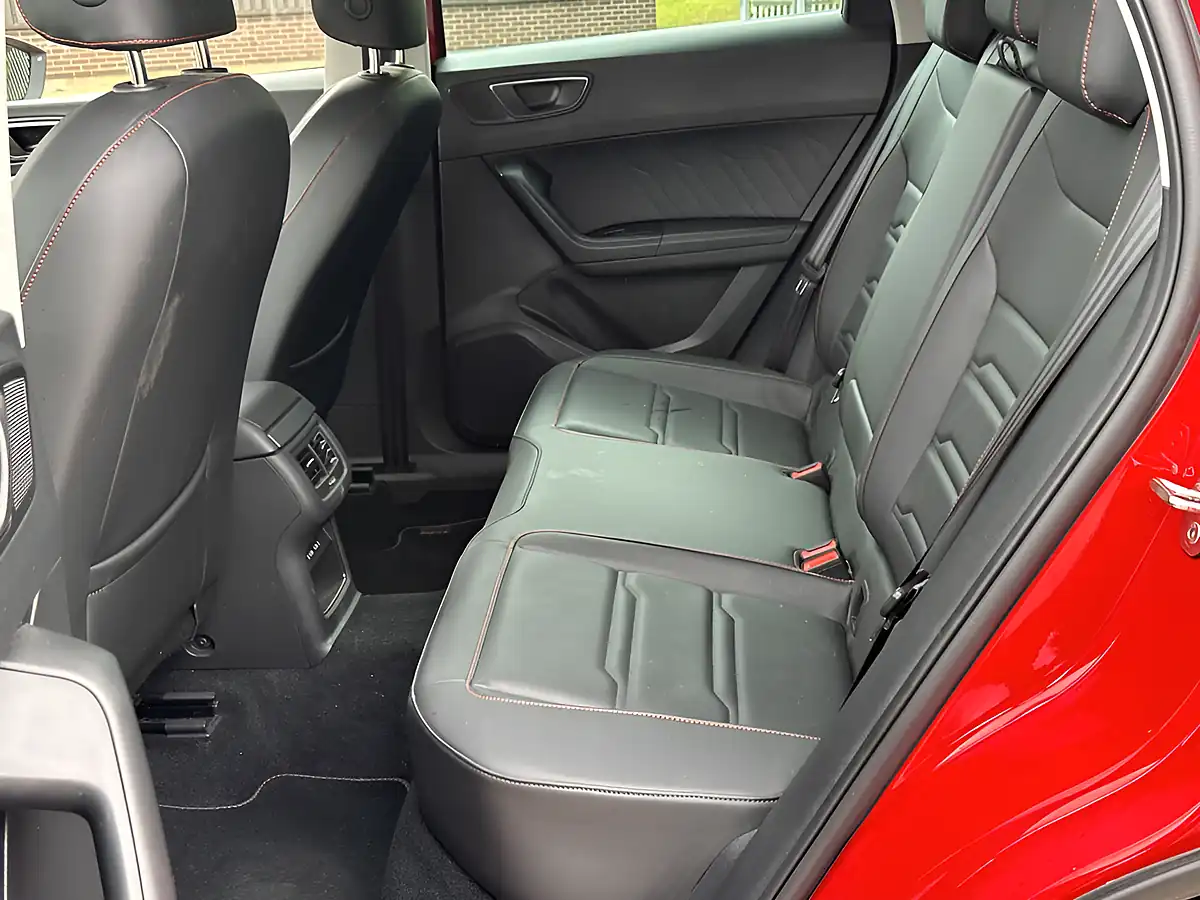 Used 2022 SEAT Ateca Fr Sport Red - Interior and Exterior details 19