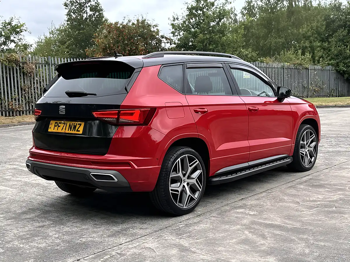 Used 2022 SEAT Ateca Fr Sport Red - Interior and Exterior details 5