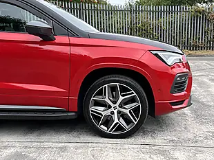Used 2022 SEAT Ateca Fr Sport Red - Interior and Exterior details 8