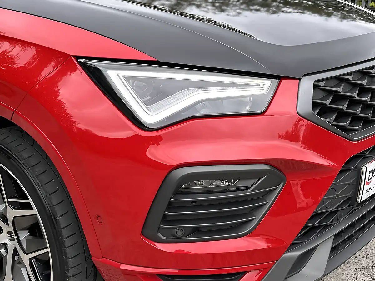 Used 2022 SEAT Ateca Fr Sport Red - Interior and Exterior details 9