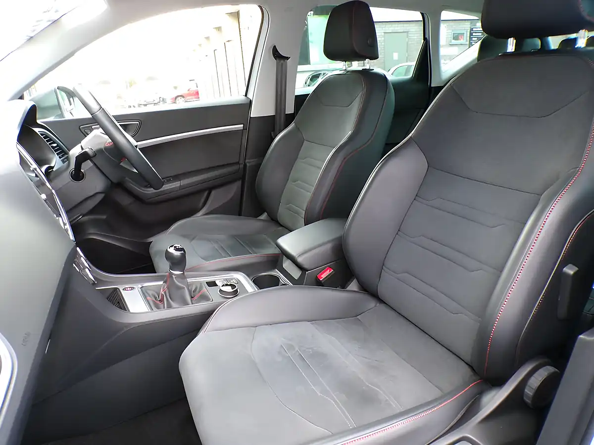 Used 2022 SEAT Ateca Fr White - Interior and Exterior details 17
