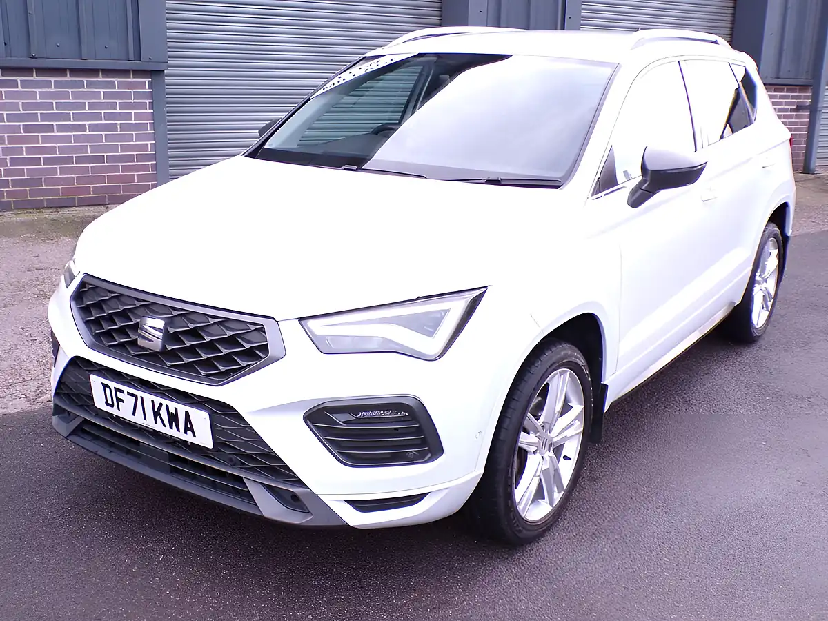 Used 2022 SEAT Ateca Fr White - Interior and Exterior details 5
