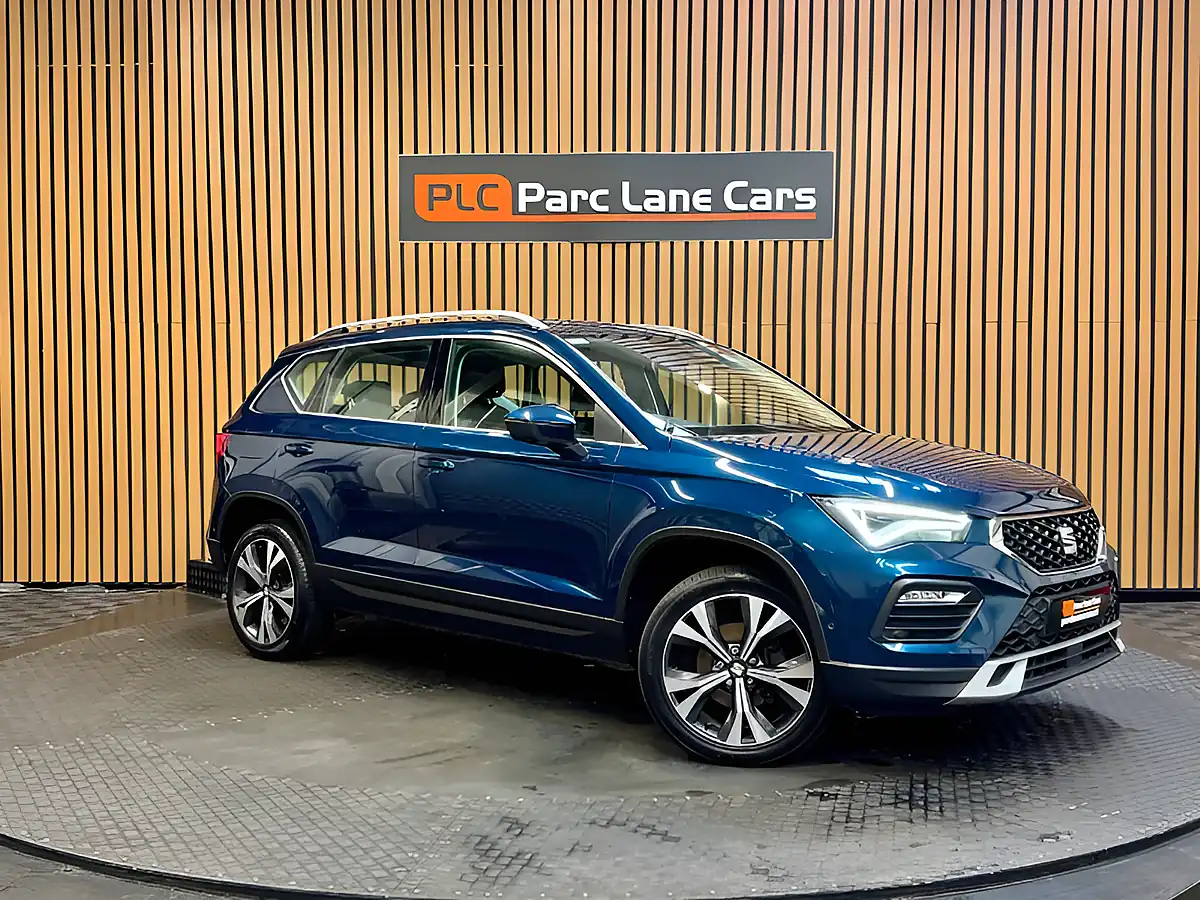 Used 2022 SEAT Ateca Se Technology Blue - Front View