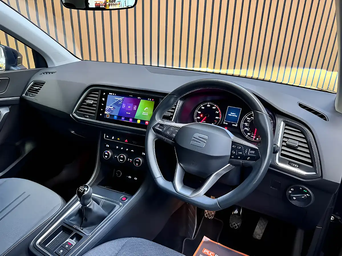 Used 2022 SEAT Ateca Se Technology Blue - Interior and Exterior details 11