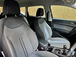 Used 2022 SEAT Ateca Se Technology Blue - Interior and Exterior details 15