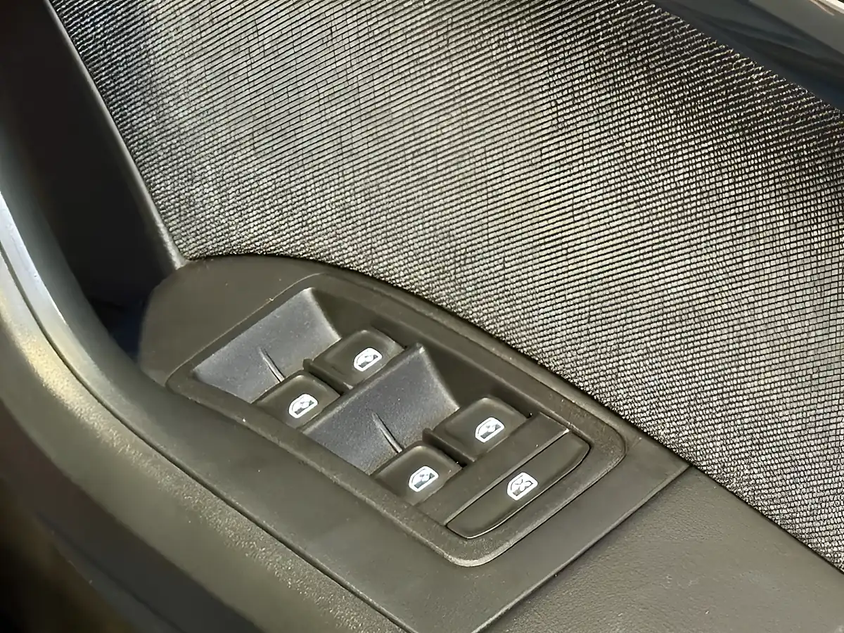 Used 2022 SEAT Ateca Se Technology Blue - Interior and Exterior details 18