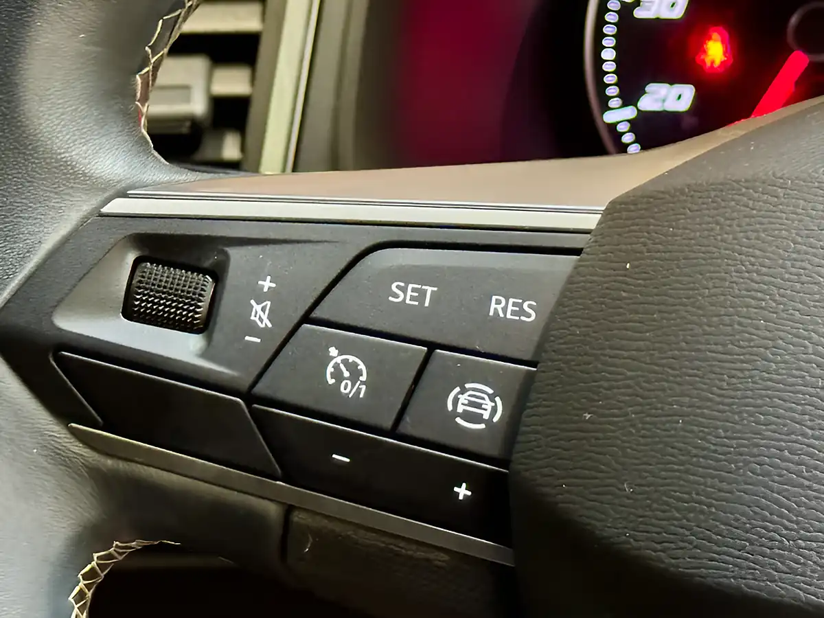 Used 2022 SEAT Ateca Se Technology Blue - Interior and Exterior details 20