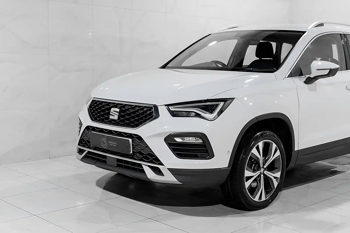 Used 2022 SEAT Ateca Se Technology White - Interior and Exterior details 3