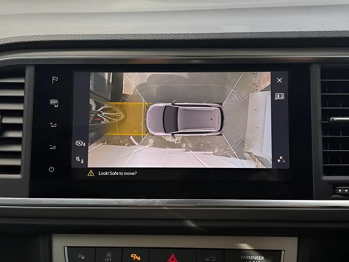 Used 2022 SEAT Ateca Xperience Lux Graphite Grey - Interior and Exterior details 4