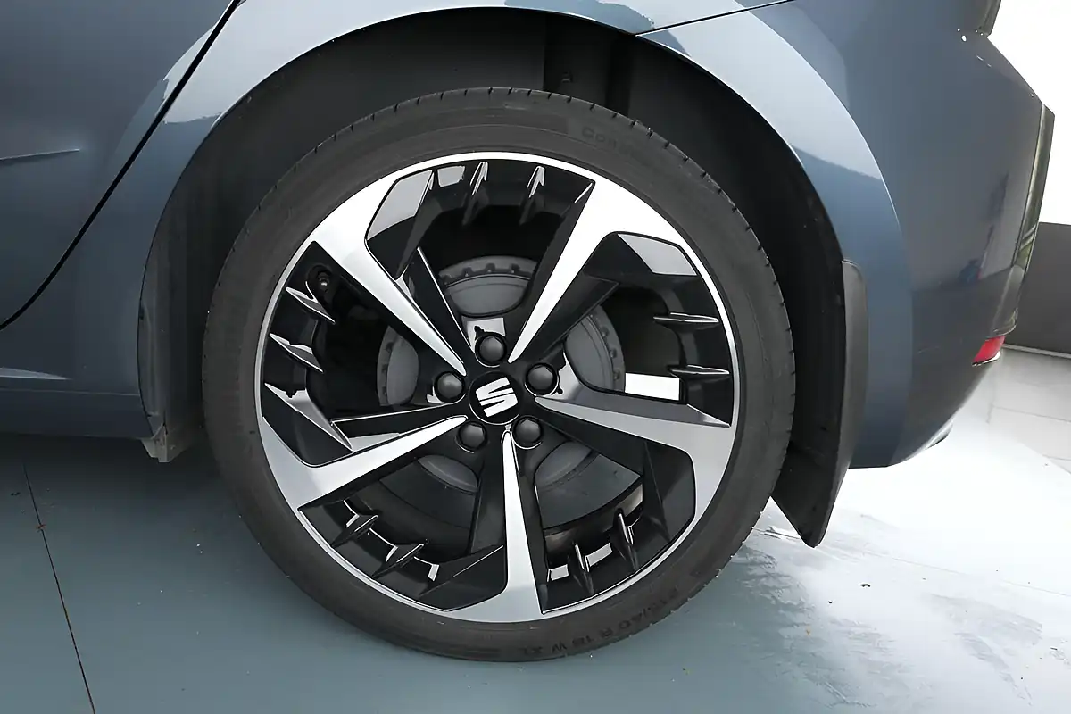 Used 2022 SEAT Ibiza Fr Sport Grey - Interior and Exterior details 13