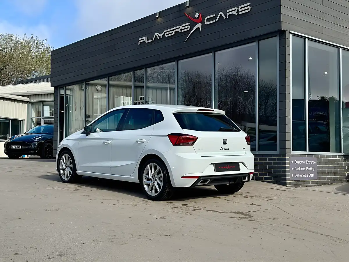 Used 2022 SEAT Ibiza Fr White - Interior and Exterior details 11