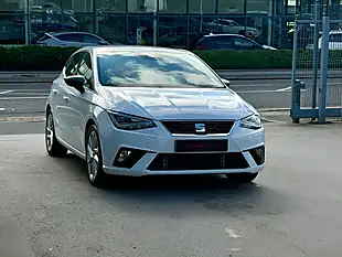 Used 2022 SEAT Ibiza Fr White - Interior and Exterior details 3