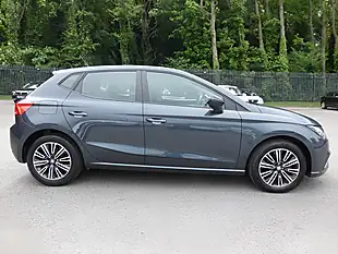 Used 2022 SEAT Ibiza Se Technology Magnetic Tech Grey Metallic - Interior and Exterior details 10