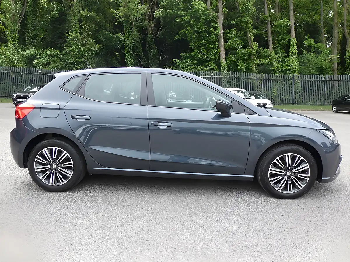 Used 2022 SEAT Ibiza Se Technology Magnetic Tech Grey Metallic - Interior and Exterior details 10