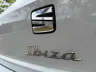 Used 2022 SEAT Ibiza Se Technology White - Interior and Exterior details 20